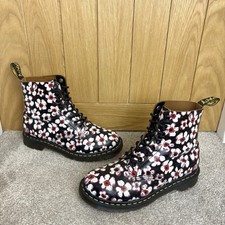 Dr Martens 1460 Pascal Daisy