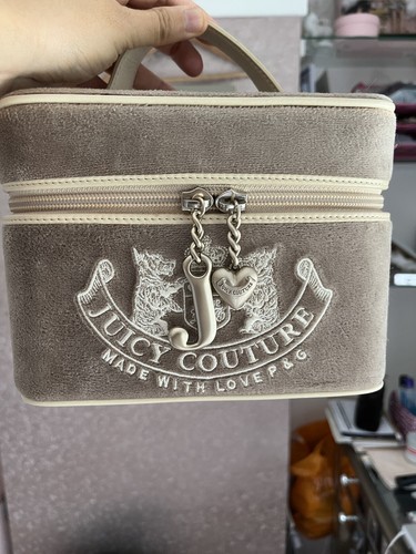 Juicy couture makeup - couture, train