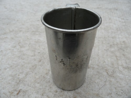 Gdr oil cup measuring - gdr,