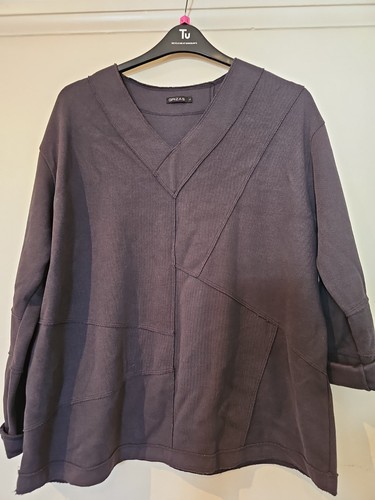 Grizas neck soft sweatshirt - grizas,