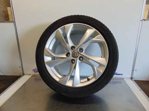 Vauxhall astra alloy wheel - vauxhall,