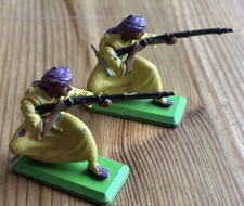 Britains Deetail 1971 Two Arab Toy Soldiers 