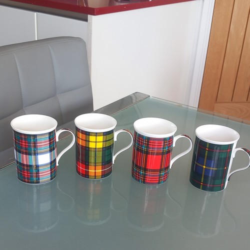 Crown trent set - crown, 4