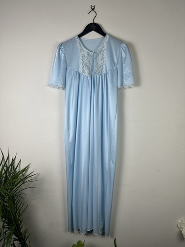 Vintage baby blue satin - vintage, lace