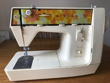 Vintage 1970s Singer Starlet 353 Electric Sewing Machine Working Foot Pedal