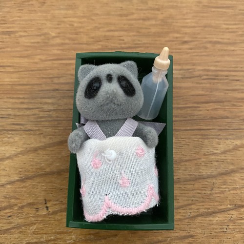 Vintage sylvanian families - sylvanian,