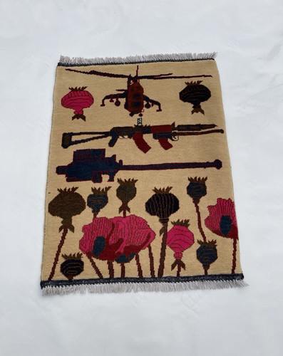 713 war rug - war,