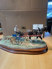 Border Fine Arts Rowing Up