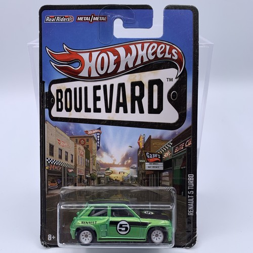 2012 hot wheels renault - hot,