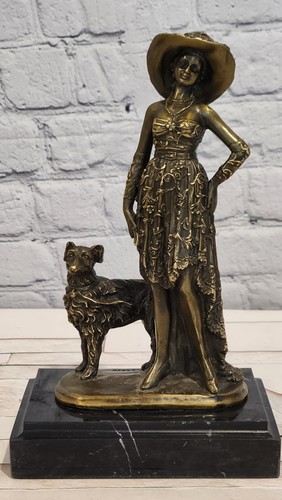 Bronze woman with dog - bronze,