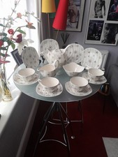 MIDWINTER FESTIVAL 16 PEICE