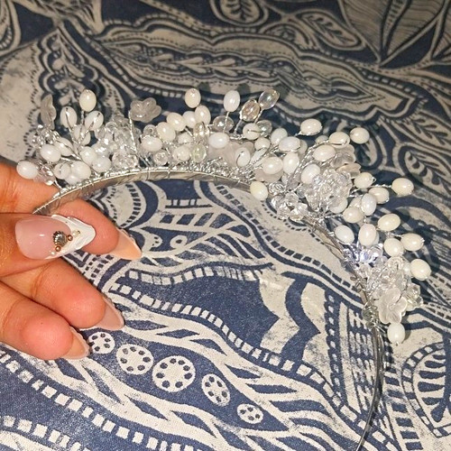 Silver pearl crystal floral - &,