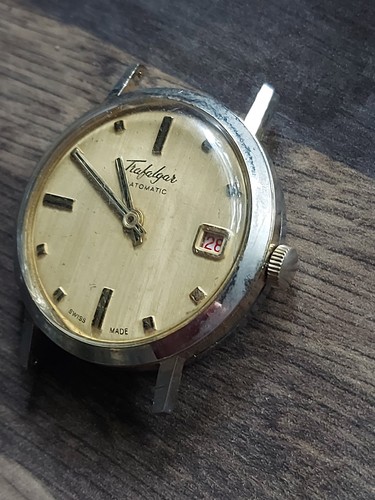 Vintage large deep - deep, case