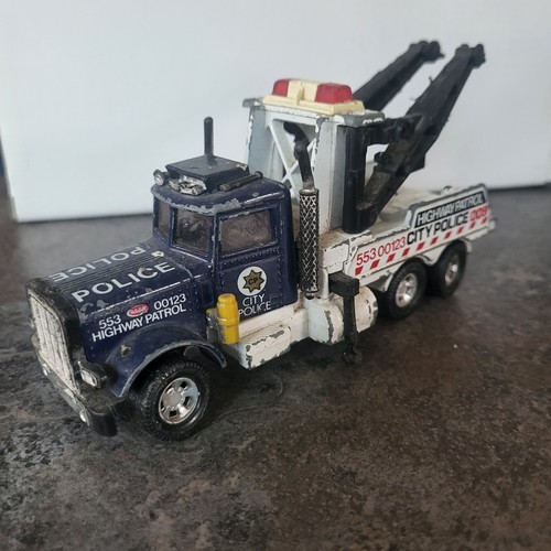 Matchbox superkings peterbilt - matchbox,