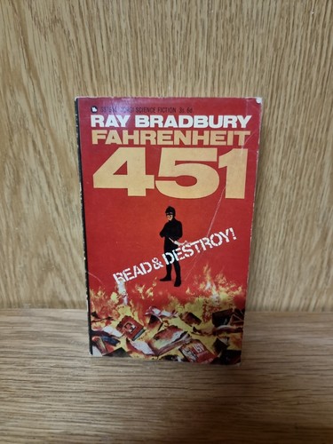 Fahrenheit 451 ray bradbury - by,