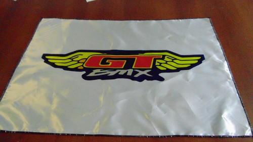 Mid school 20x30 flag - mid,