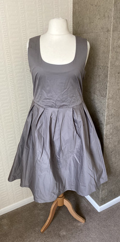 Dolly and dotty new never - never, worn