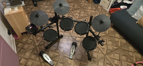 Alesis turbo electronic - alesis,