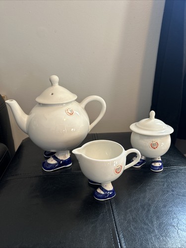 Vintage carlton ware - vintage, walking