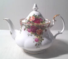 Royal Albert Old Country Roses