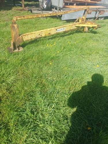 Post knocker tractor - post,