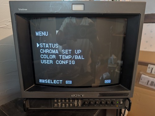 Sony trinitron pvm 14m2e - trinitron, pvm-14m2e
