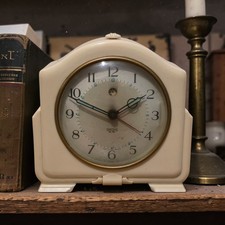 Vintage 1930s Cream Bakelite