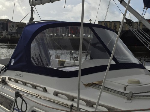New yacht sprayhood using - new,