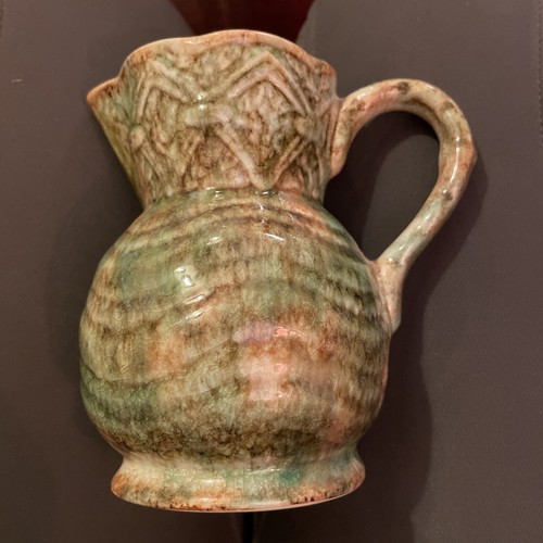 Cute mottled green - cute, brown