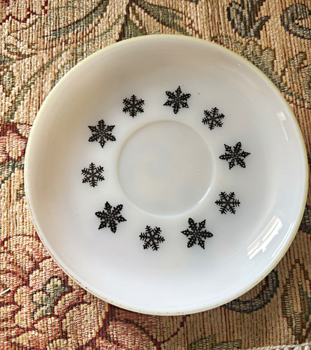Pyrex glass saucer round white - pyrex,