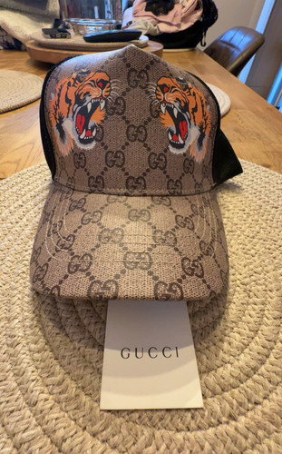 Gucci supreme monogram - gucci, gg