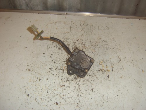 Yamaha yzf750r exhaust servo - yamaha,