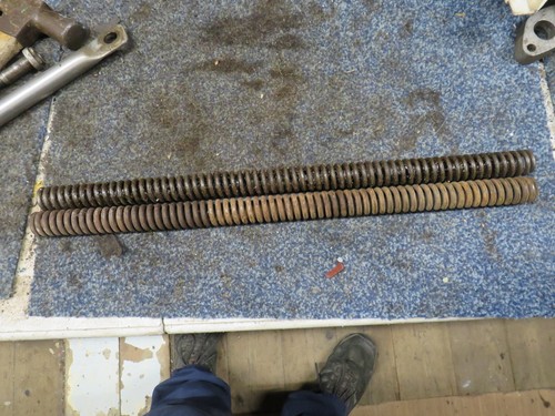 Bsa c15 fork springs - fork, original