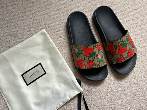 Gucci monogram strawberry - gg,