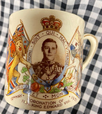 Small coronation mug Edward