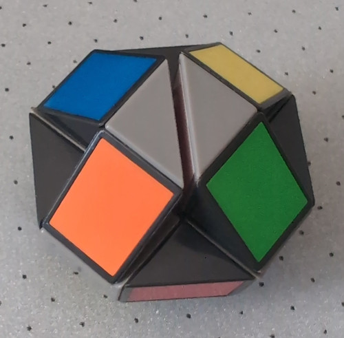 Rubik twist snake puzzle - twist,