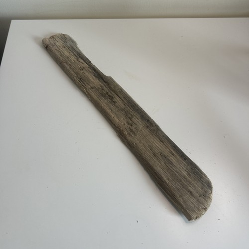 Flat plank driftwood piece - 1,