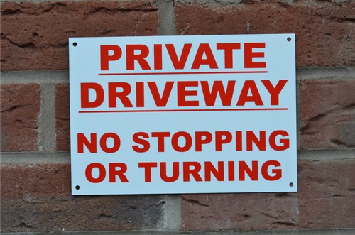 Private driveway stopping - no,