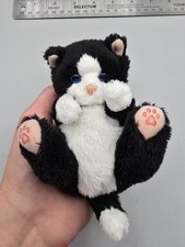 Hasbro Furreal Snuggimals Kitten Newborn Black and White Tuxedo Kitten