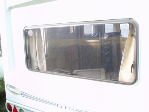 Caravan window 127 - window, 127.8cm