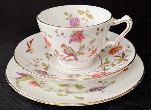 Crown staffordshire bird of - staffordshire,