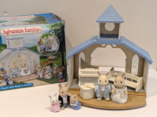 Sylvanian  families  boxed