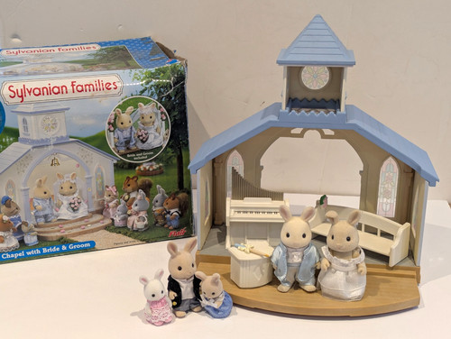Sylvanian families boxed - sylvanian,