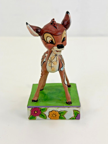 Disney showcase collection - disney,