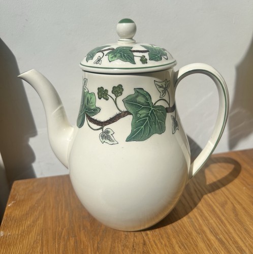 Wedgewood napoleon ivy coffee - napoleon,