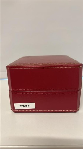 Cartier red watch presentation - red,