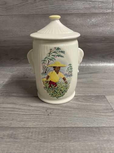 Sylvac tea caddy 3372 - with, lid