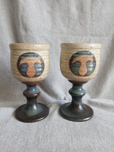 Laugharne pottery wales - x,