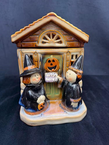 Yankee candle halloween house - halloween,