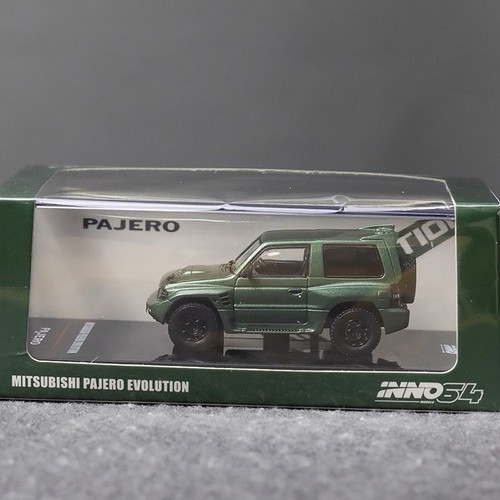 Inno pajero evolution - 1:64,